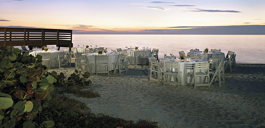 The Naples Grande Beach Resort offers 83,000 sf of meeting space and a spectacular setting on the Gulf of Mexico.