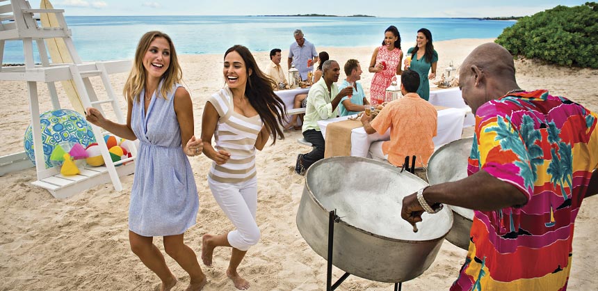 A meeting setup on the beach at Atlantis, Paradise Island, Bahamas. Credit: Atlantis, Paradise Island, Bahamas