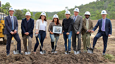 rom Left to Right: Caesars Senior Director Development Bryant Pettey, BVGA Director Ronald Pina, BV Council Vice Chair Jessalynn Pastran, BV Council Chairwoman Rhonda Morningstar Pope Flores, BV Councilman Jesse Archuleta, BVGA Director Jeremy Bernan, BVGA Chairman Samuel L. Jackson, Caesars Regional President Robert Livingston.