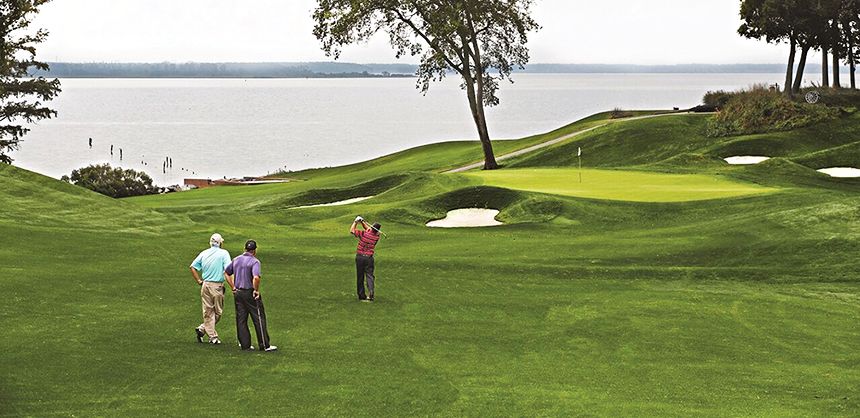 Kingsmill Resort offers planners and attendees championship-level golf on either its River Course or its Plantation Course.