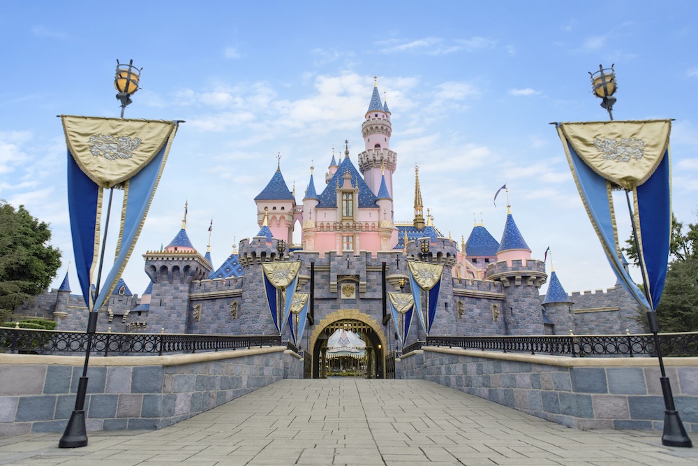 sleeping-beauty-castle-disneyland-wide