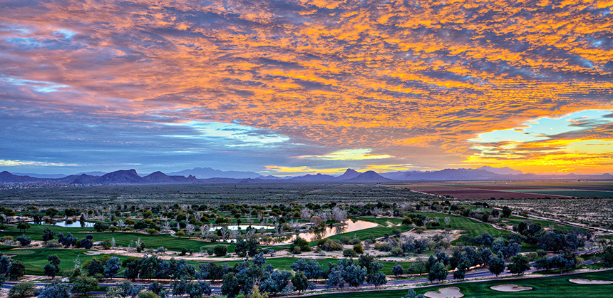 Talking Stick Resort, in Scottsdale, Arizona, offers 113,000 sf of flexible indoor/outdoor meeting space and these scenic views of beautiful Camelback Mountain and the Sonoran Desert.