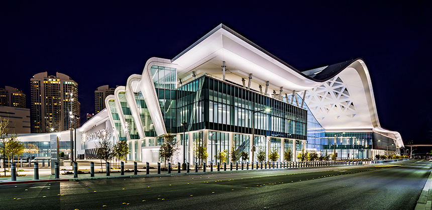The Las Vegas Convention Center’s West Hall expansion has 600,000 sf of exhibition space, including 328,000 sf of column-free space. Courtesy of LVCVA