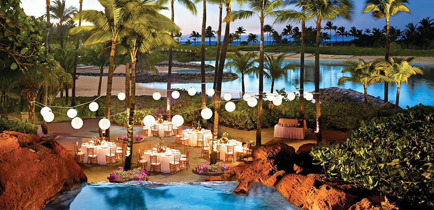 Atlantis, Paradise Island offers 300,000 sf of outdoor venues in 21 function areas that integrate the unique features of the resort’s waterscape, beaches and other landscapes. Photo by Barbara Kraft