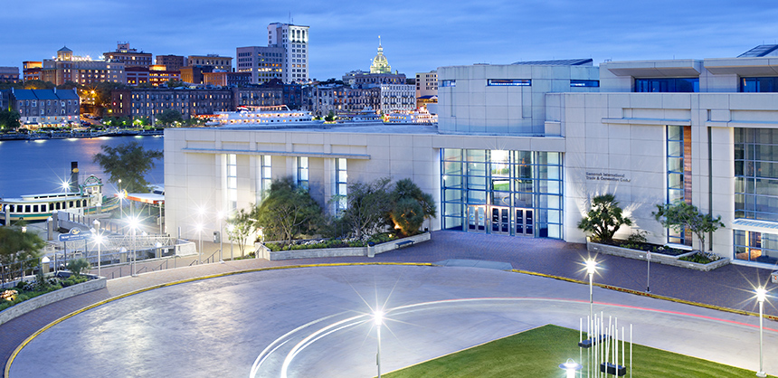 The Savannah Convention Center offers 330,000 sf of meeting space, which allows the city to handle larger events. Photo by Adam Kuehl