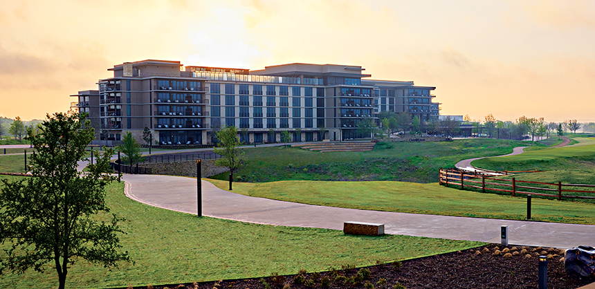 The newly opened Omni PGA Frisco offers 127,000 sf of conference space and 500 guest rooms. Photo by Werner Segarra