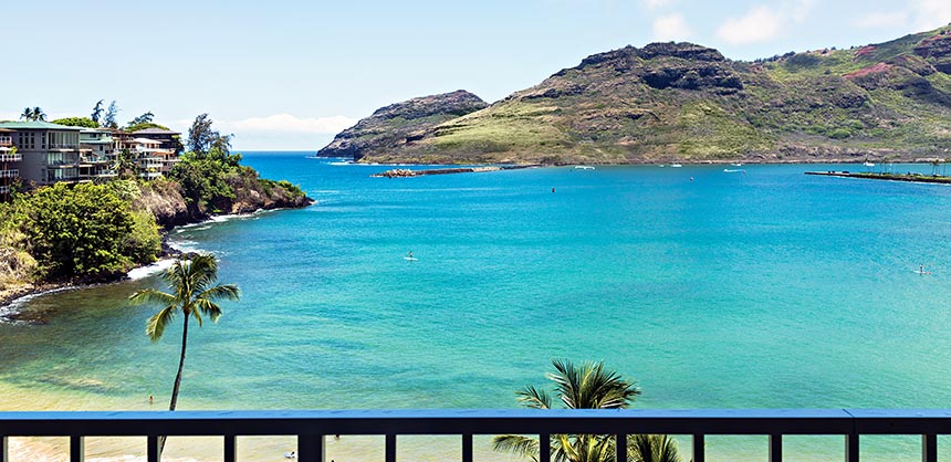 Kauai Marriott Resort & Beach Club boasts a spectacular setting on Kalapaki Beach in Lihue. Credit: Kauai Marriott Resort & Beach Club